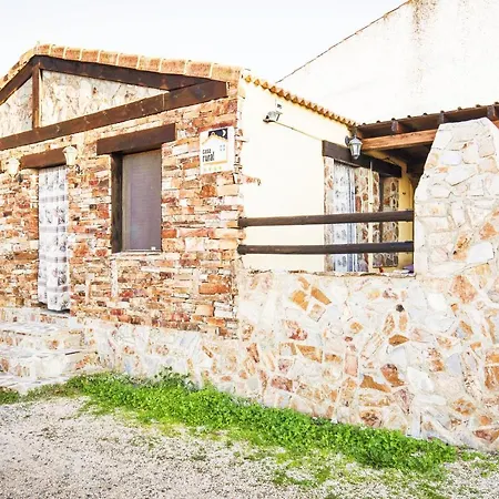 Suenos De Javier Holiday home Robledillo